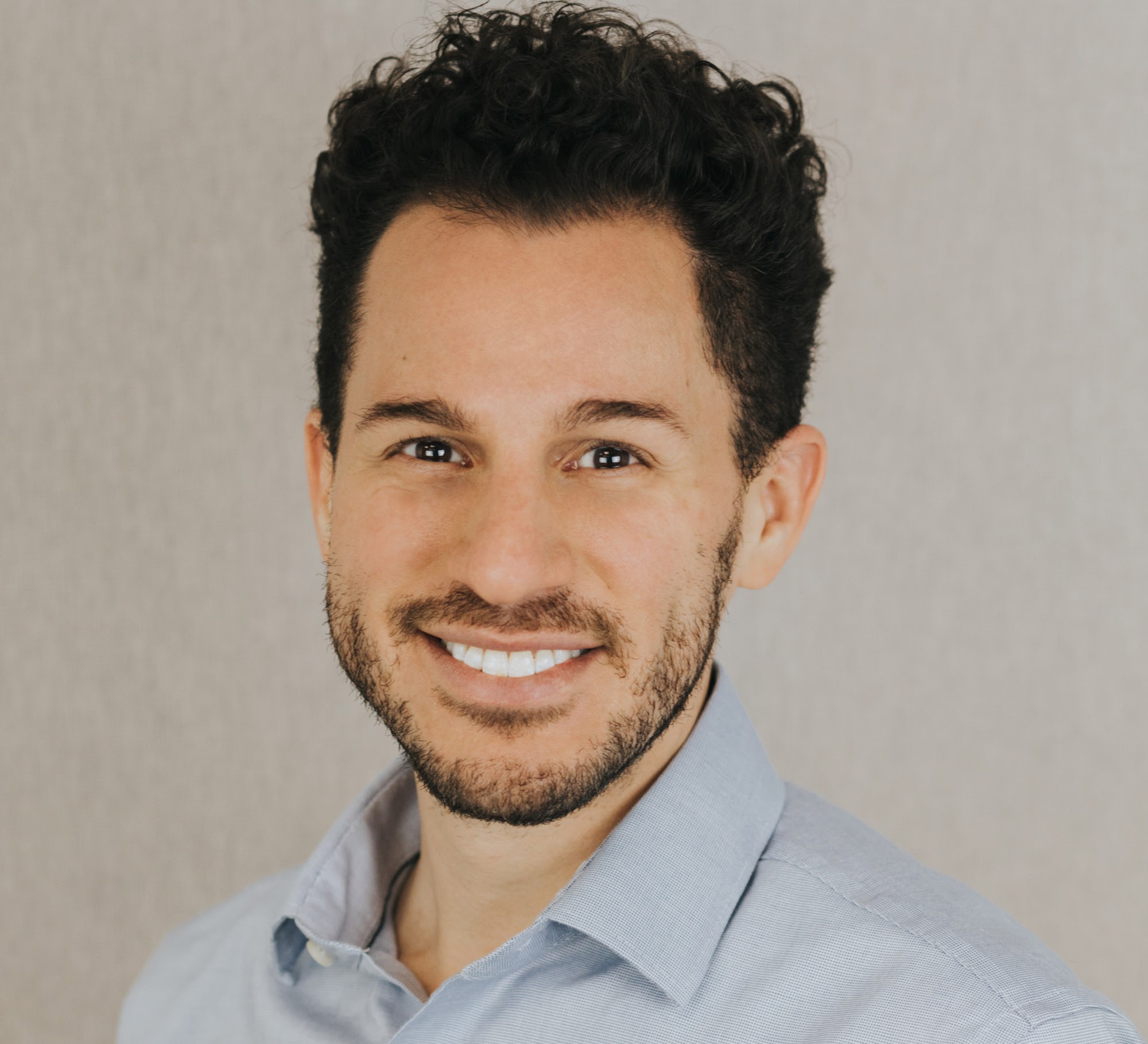 Navigation bar avatar